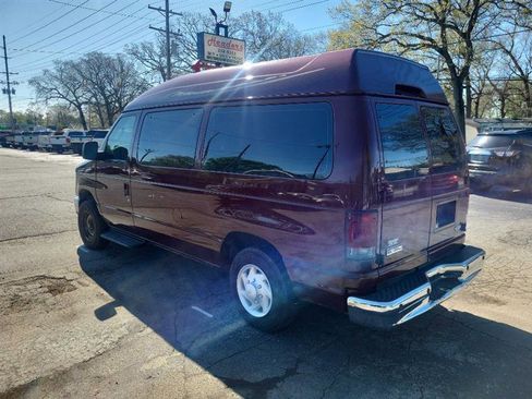 Used 2008 Ford E-150 and Econoline 150 Wagon RWD image 4