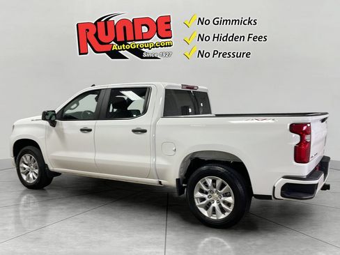 Used 2023 Chevrolet Silverado 1500 Custom AWD/4WD image 4