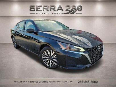 Used 2025 Nissan Altima 2.5 SV