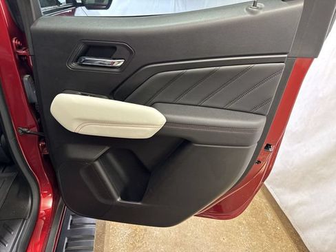 Certified 2023 GMC Canyon AT4X AWD/4WD image 28