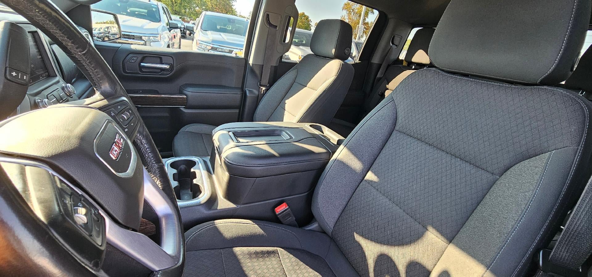 Used 2020 GMC Sierra 1500 Elevation w/ Elevation Value Package AWD/4WD image 10