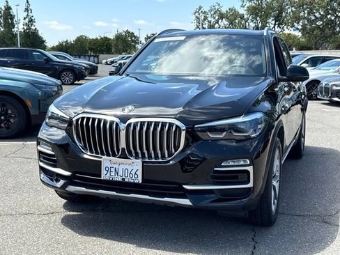 Used 2019 BMW X5 xDrive40i w/ Convenience Package AWD/4WD image 3