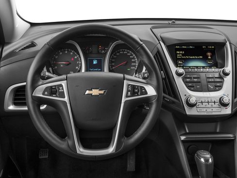 Used 2017 Chevrolet Equinox LT w/ Convenience Package image 11