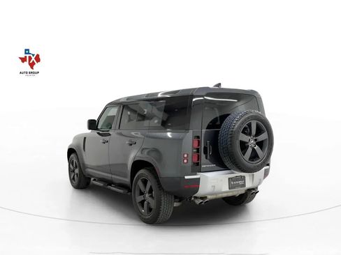 Used 2024 Land Rover Defender 110 SE AWD/4WD image 54