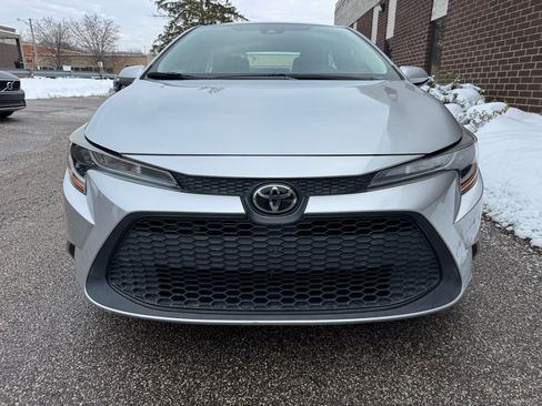 Used 2021 Toyota Corolla LE image 7