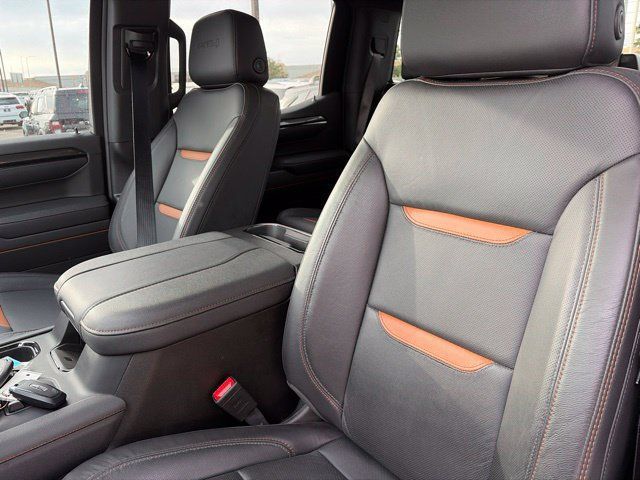 Used 2025 GMC Sierra 1500 AT4 AWD/4WD image 13