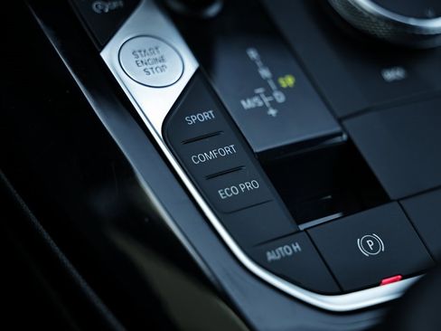 Used 2023 BMW X3 sDrive30i image 40