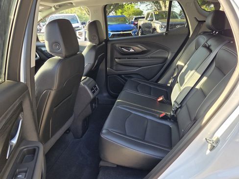 Certified 2023 GMC Terrain SLT FWD image 13