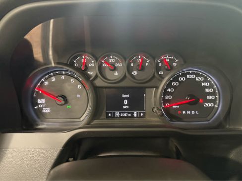 Used 2022 Chevrolet Silverado 1500 W/T w/ WT Value Package AWD/4WD image 27