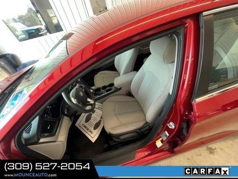 Used 2018 Hyundai Sonata SE FWD image 16
