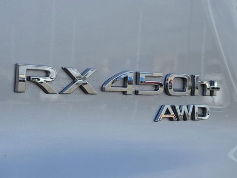 Used 2025 Lexus RX 450h AWD w/ Convenience Package image 18