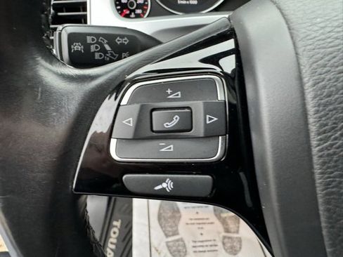 Used 2016 Volkswagen Touareg Executive image 20