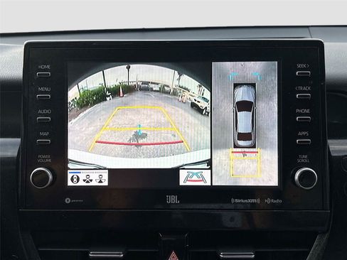 Used 2023 Toyota Camry XSE image 15