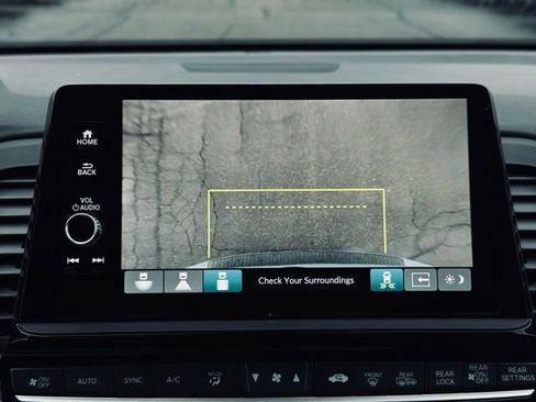 New 2026 Honda Odyssey Touring image 43