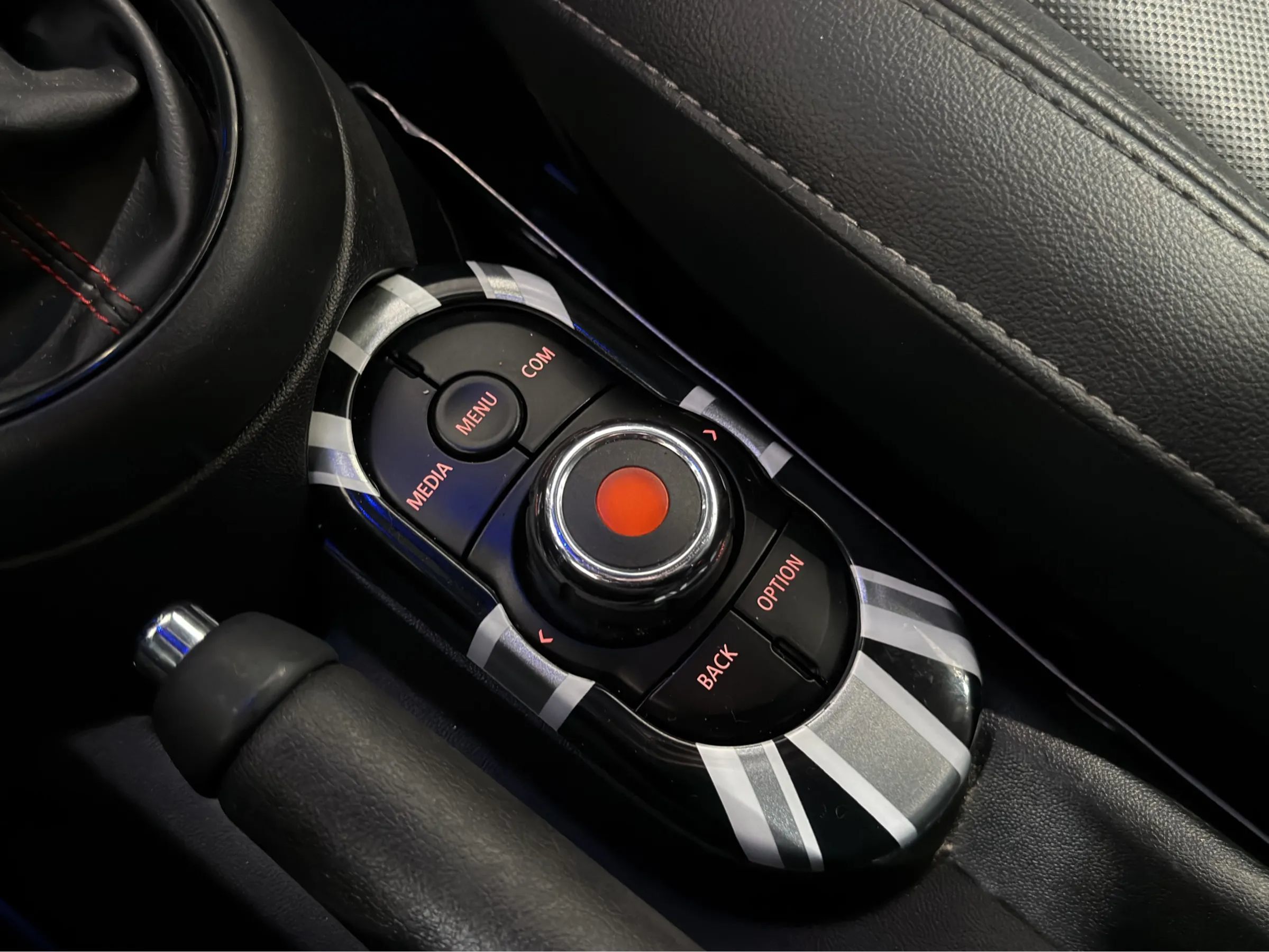 Used 2019 MINI Cooper S FWD image 31