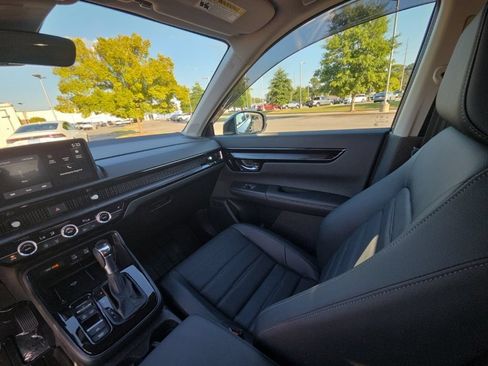 Used 2026 Honda CR-V EX-L image 21