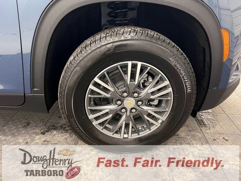 New 2026 Chevrolet Traverse LT w/ Driver Confidence Package image 20