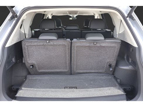 Used 2024 Volkswagen Tiguan SE FWD image 18