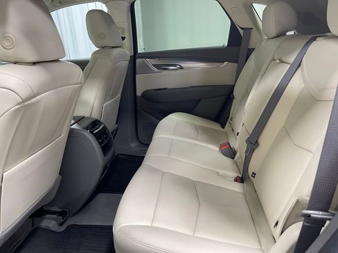 Used 2023 Cadillac XT5 Premium Luxury AWD/4WD image 25