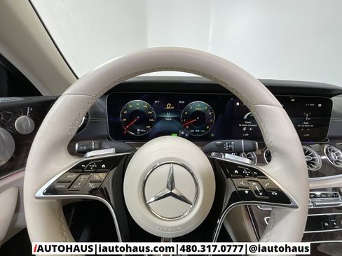Used 2022 Mercedes-Benz E 450 4MATIC Cabriolet image 25