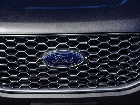 Used 2023 Ford Edge SEL w/ Convenience Package image 11