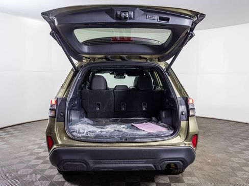 Used 2026 Subaru Forester Premium image 36