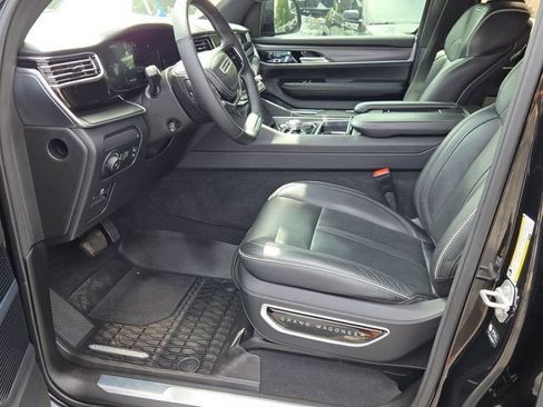 Certified 2024 Jeep Grand Wagoneer Series II w/ Quick Order Packagew 28T AWD/4WD image 32
