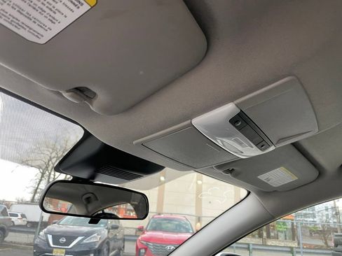 Certified 2023 Nissan Sentra SV w/ All-Weather Package FWD image 22