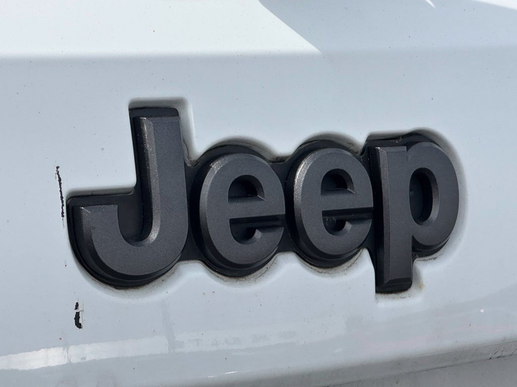 Used 2021 Jeep Grand Cherokee Limited w/ Quick Order Package 28K 80th AWD/4WD image 19