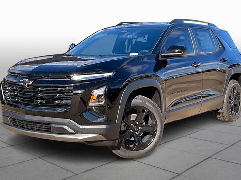 New 2026 Chevrolet Equinox LT w/ Convenience Package II image 2