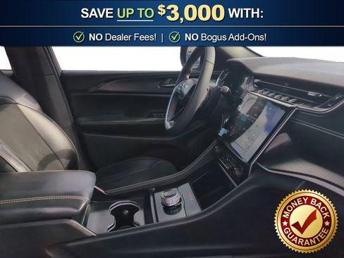 Used 2024 Jeep Grand Cherokee Altitude image 22