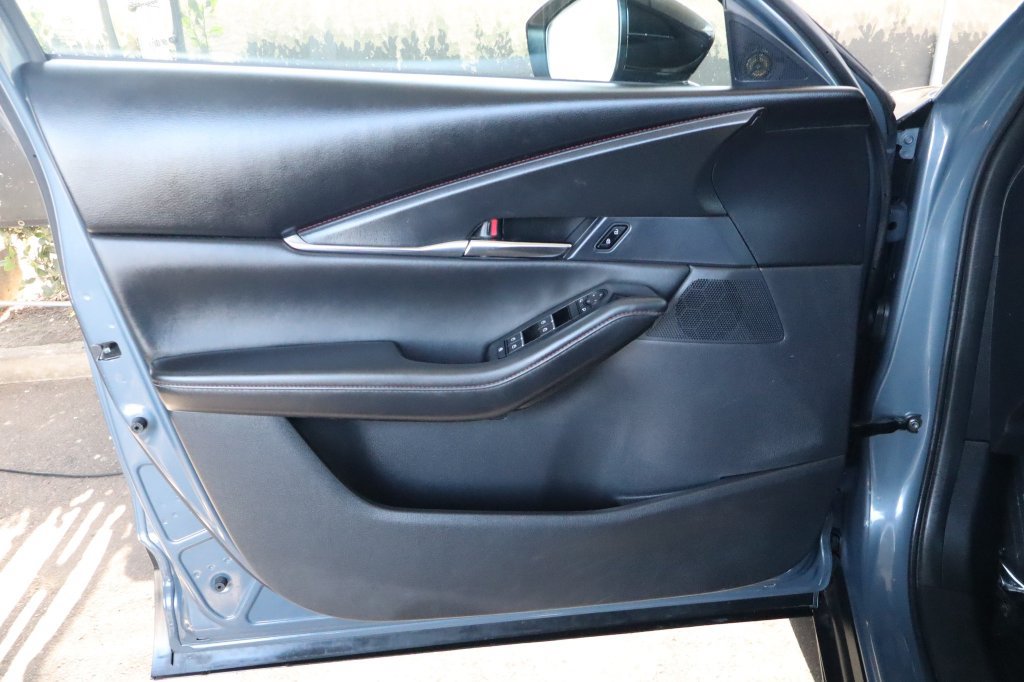 Used 2025 MAZDA CX-30 AWD 2.5 S w/ Preferred Package image 18