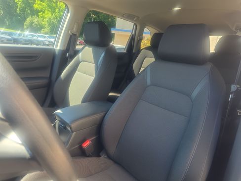 Used 2024 Honda CR-V EX image 11