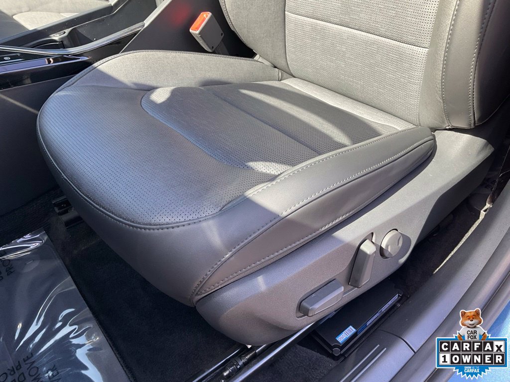 Used 2025 Kia Niro Wave FWD image 17