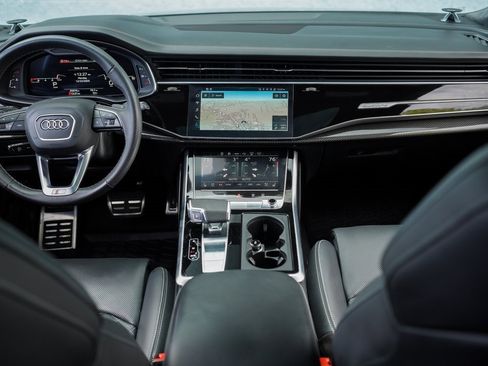 Used 2021 Audi SQ8 Prestige w/ Prestige Package image 21