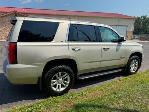 Used 2015 Chevrolet Tahoe LT w/ Luxury Package AWD/4WD image 4