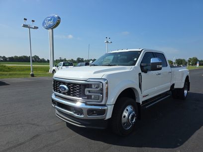 New 2025 Ford F450 Lariat w/ Chrome Package