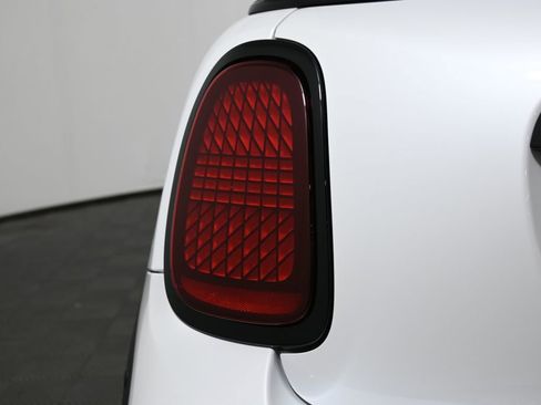 Used 2026 MINI Cooper Convertible image 18