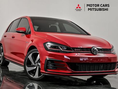 Used 2020 Volkswagen GTI SE FWD image 1