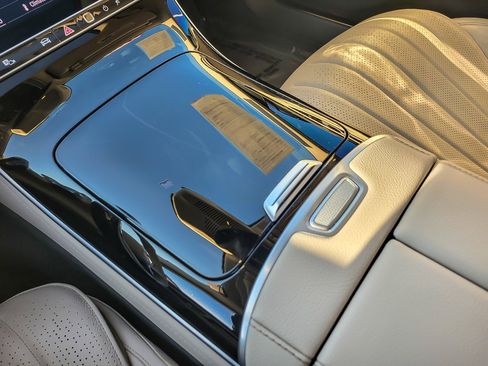 Used 2022 Mercedes-Benz S 500 4MATIC image 17