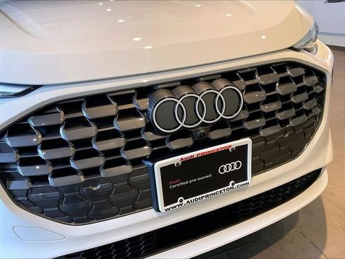 Certified 2025 Audi Q5 Premium w/ Convenience Package AWD/4WD image 32