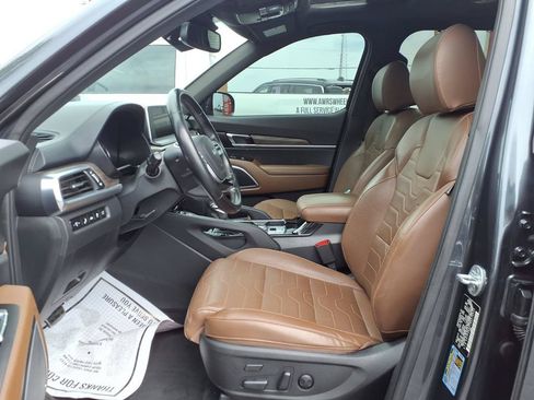 Used 2022 Kia Telluride SX w/ SX Prestige Package AWD/4WD image 17