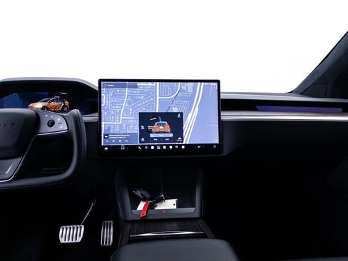 Used 2022 Tesla Model X AWD/4WD image 10