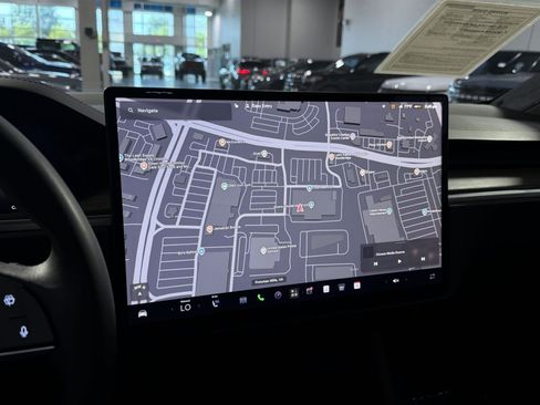 Used 2023 Tesla Model X AWD/4WD image 20