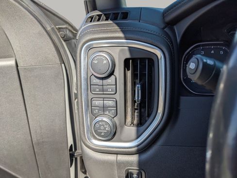 Used 2019 GMC Sierra 1500 SLT w/ SLT Premium Plus Package AWD/4WD image 28