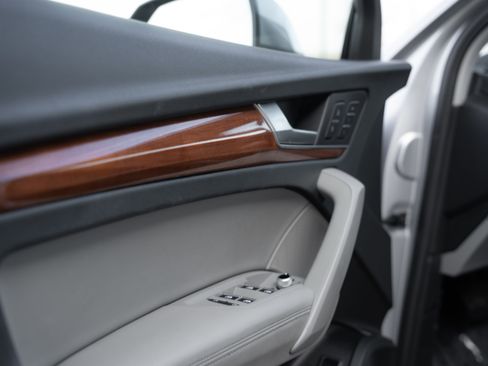 Certified 2022 Audi Q5 2.0T Premium Plus image 21