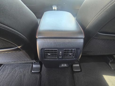 Used 2024 Toyota 4Runner TRD Off-Road Premium AWD/4WD image 6