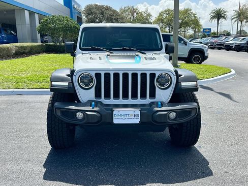 Used 2023 Jeep Wrangler Unlimited Rubicon 4xe w/ Cold Weather Group AWD/4WD image 2