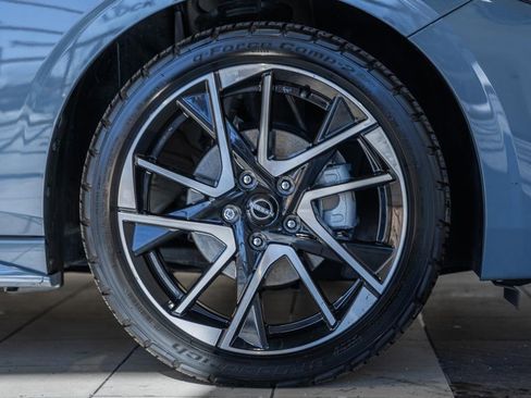 Used 2024 Nissan Sentra SR w/ Lighting Package image 18