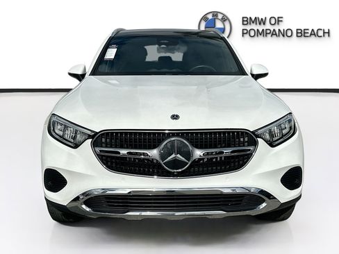 Used 2024 Mercedes-Benz GLC 300 image 2